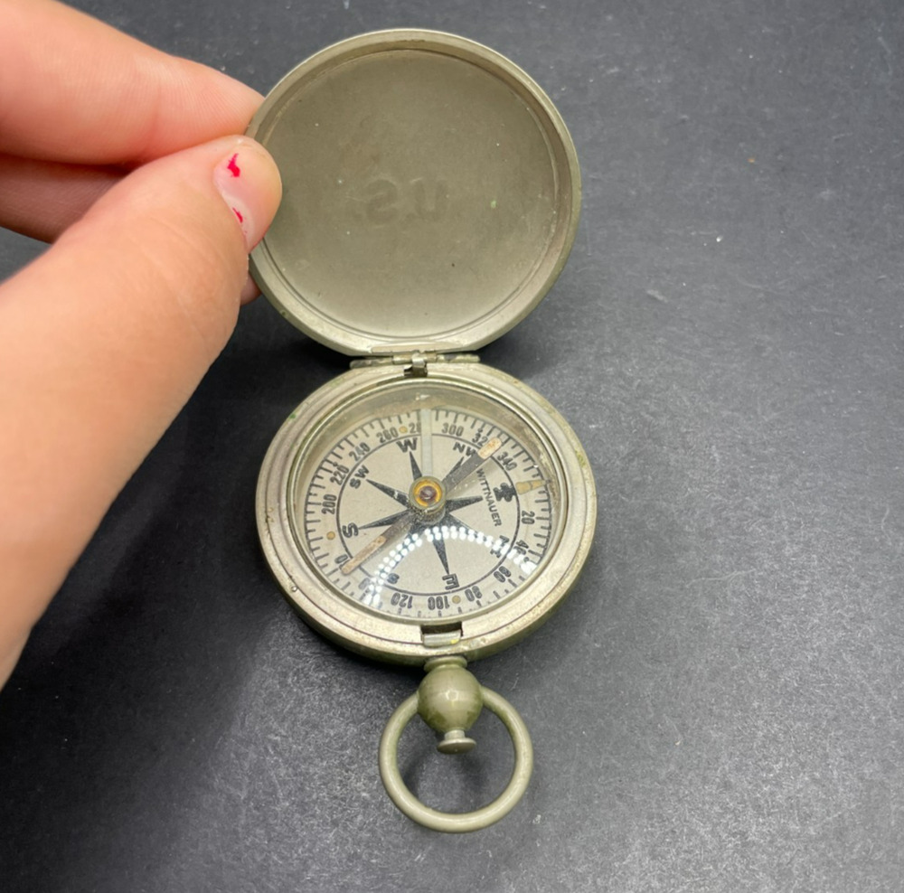 Vintage Compass WW2 U.S. Army Military Wittnauer Pocket Size 45.1mm